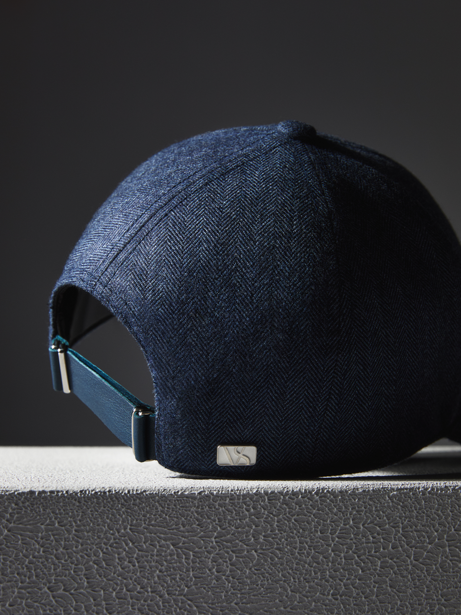 L'Appartement Cashmere knit Capブルー Unisex 100% Pure Cashmere Beanie, Ribbed Cuffed Hat Warm
