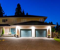 Lampes de cour et éclairage d'entrée