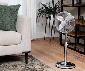 Kromiran podstavni ventilator