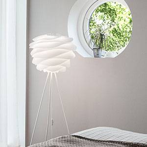 Carmina lampe sur pied Tripod