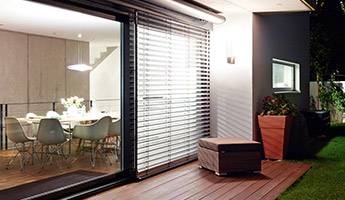 Ochrona antywłamaniowa z czujnikami ruchu