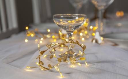 2026-09-24-schenken-strahlen-weihnachtsmomente-geniessen-slider