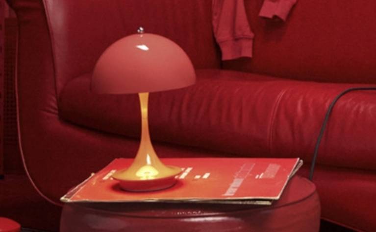 Panthella Portable alkaen Louis Poulsen