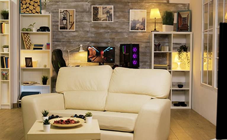 Luce intensa in cantina