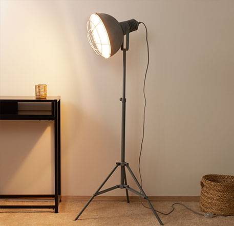 Lampe sur pied tripode en gris