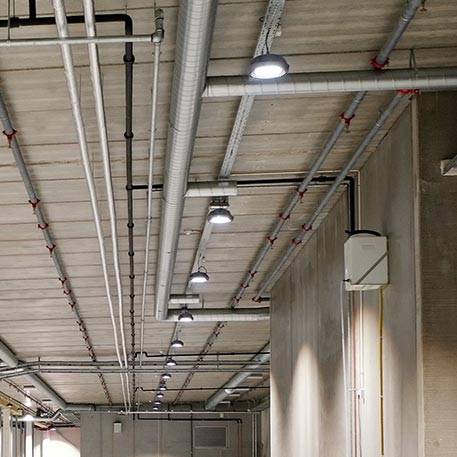 Verlichting met hal spots