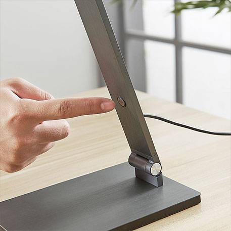 Moderne LED-skrivebordslampe Mion