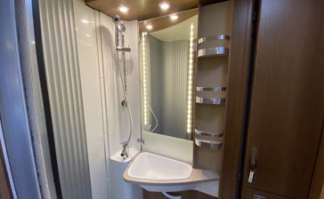 Bad im Wohnwagen