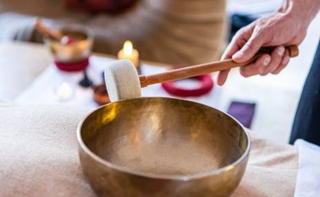 A personal touch with singing bowls