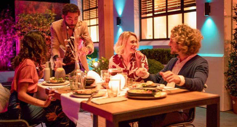 Iluminación inteligente del jardín