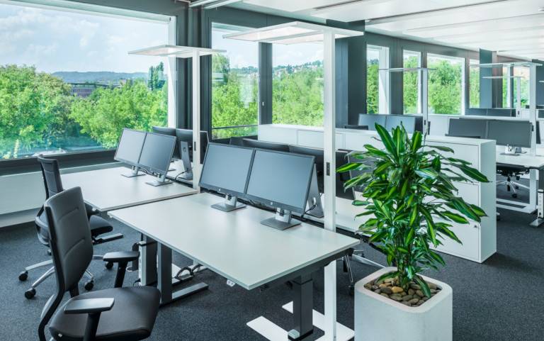 Moderne Bürostehleuchten
