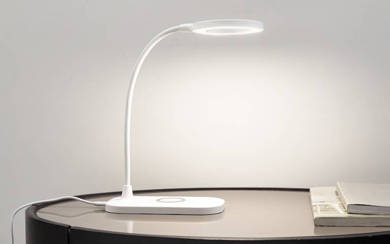 осветление на хотела с Pantone