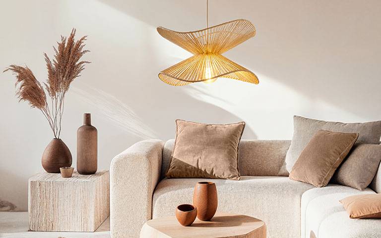 Lampy z naturalnych materiałów