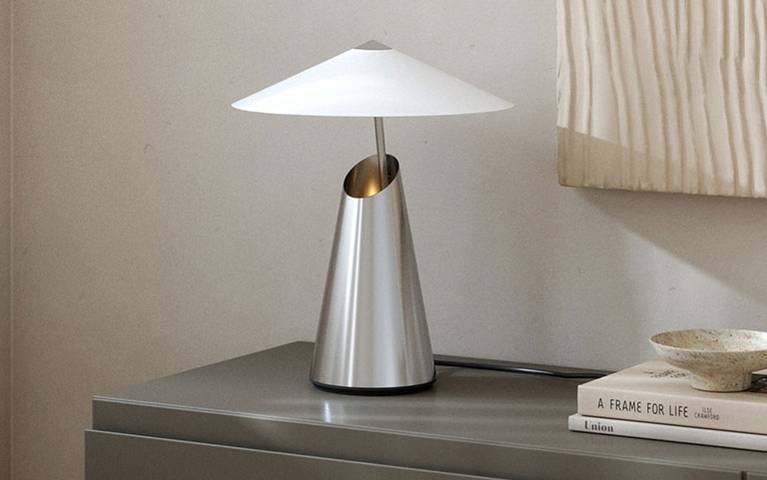 Lámpara de mesa Taido