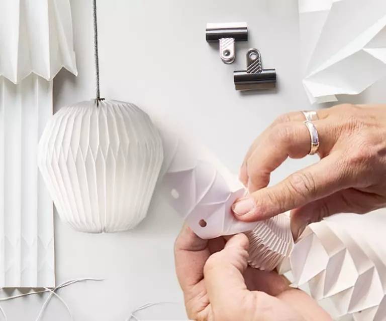 Hacer lámparas de papel