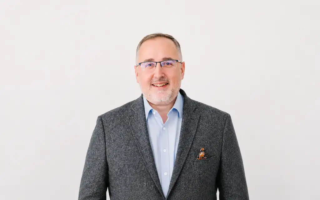 miroslav-andizak.png