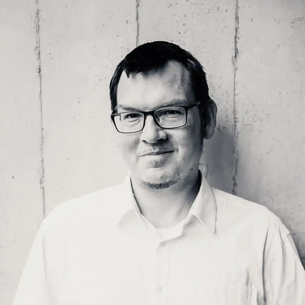 Porträtfoto von Oliver Moebel