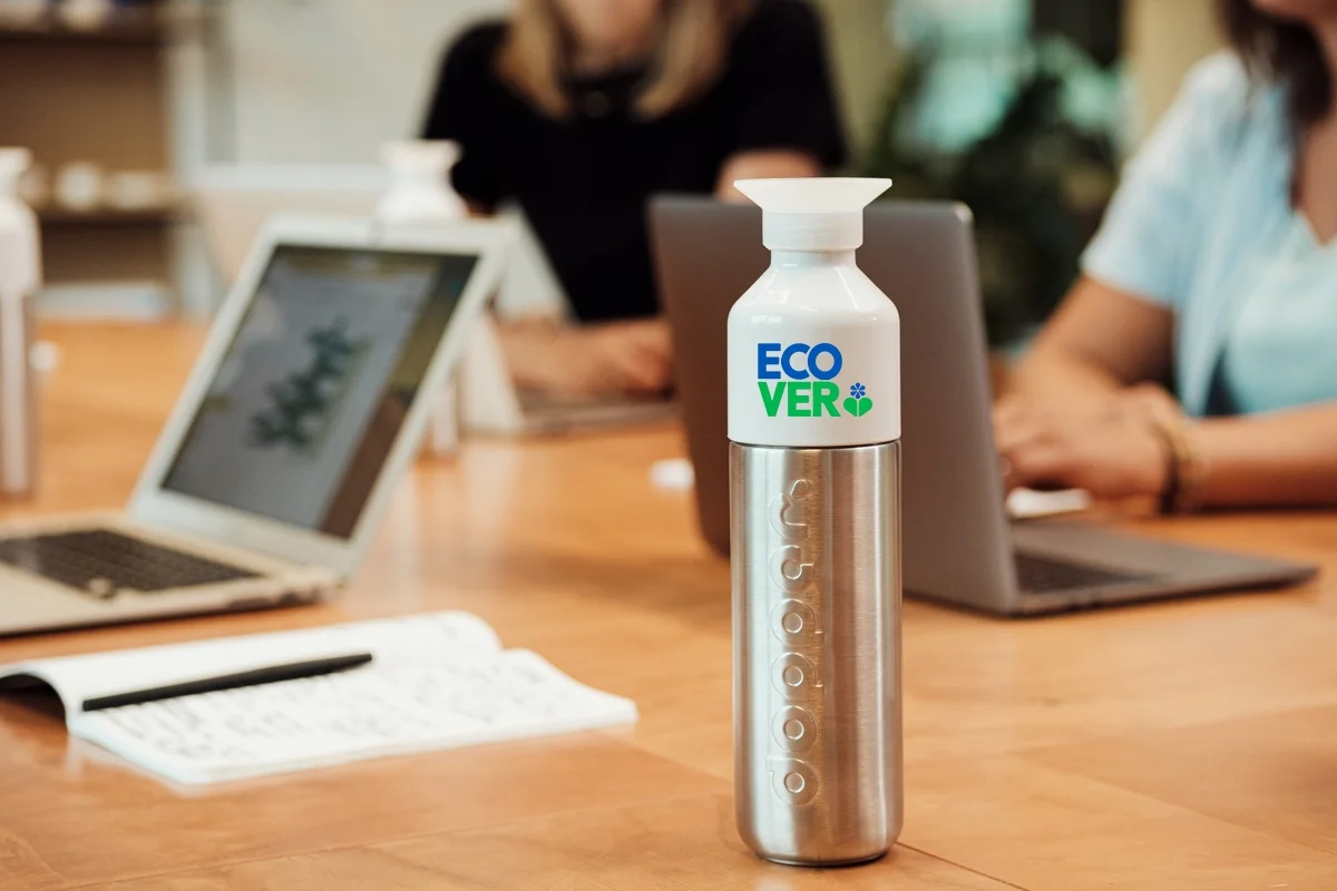 Dopper Steel bottle with Ecover logo on a table in an office setting