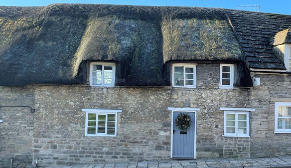 thatched cottage