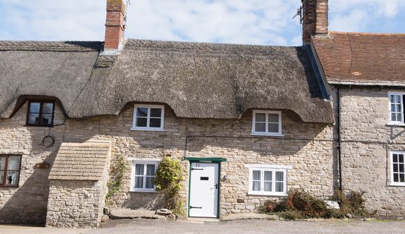 thatched cottage