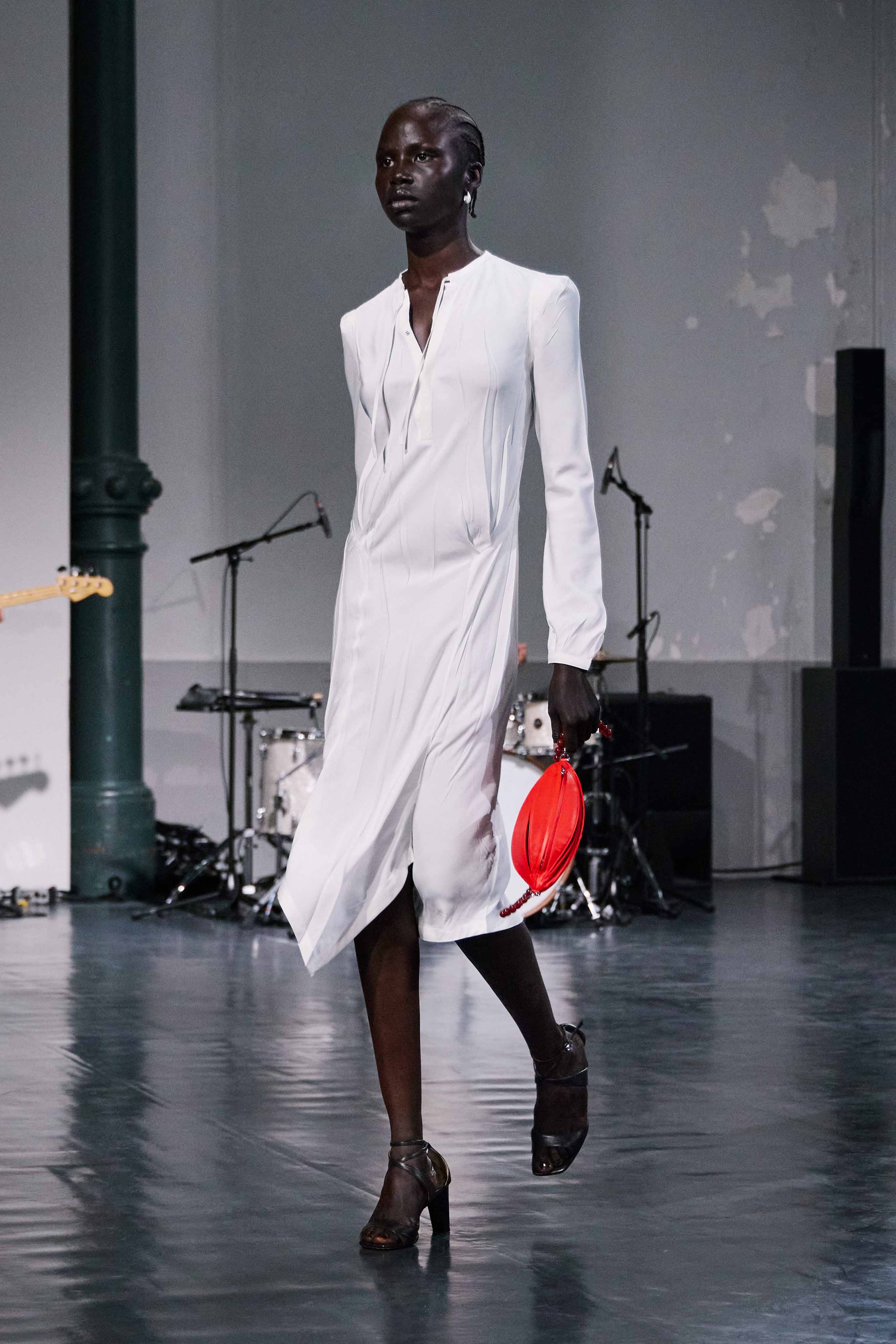 LEMAIRE_SS26_credit_Gregoire_Avenel_ECOM_LOOK_53 | LEMAIRE