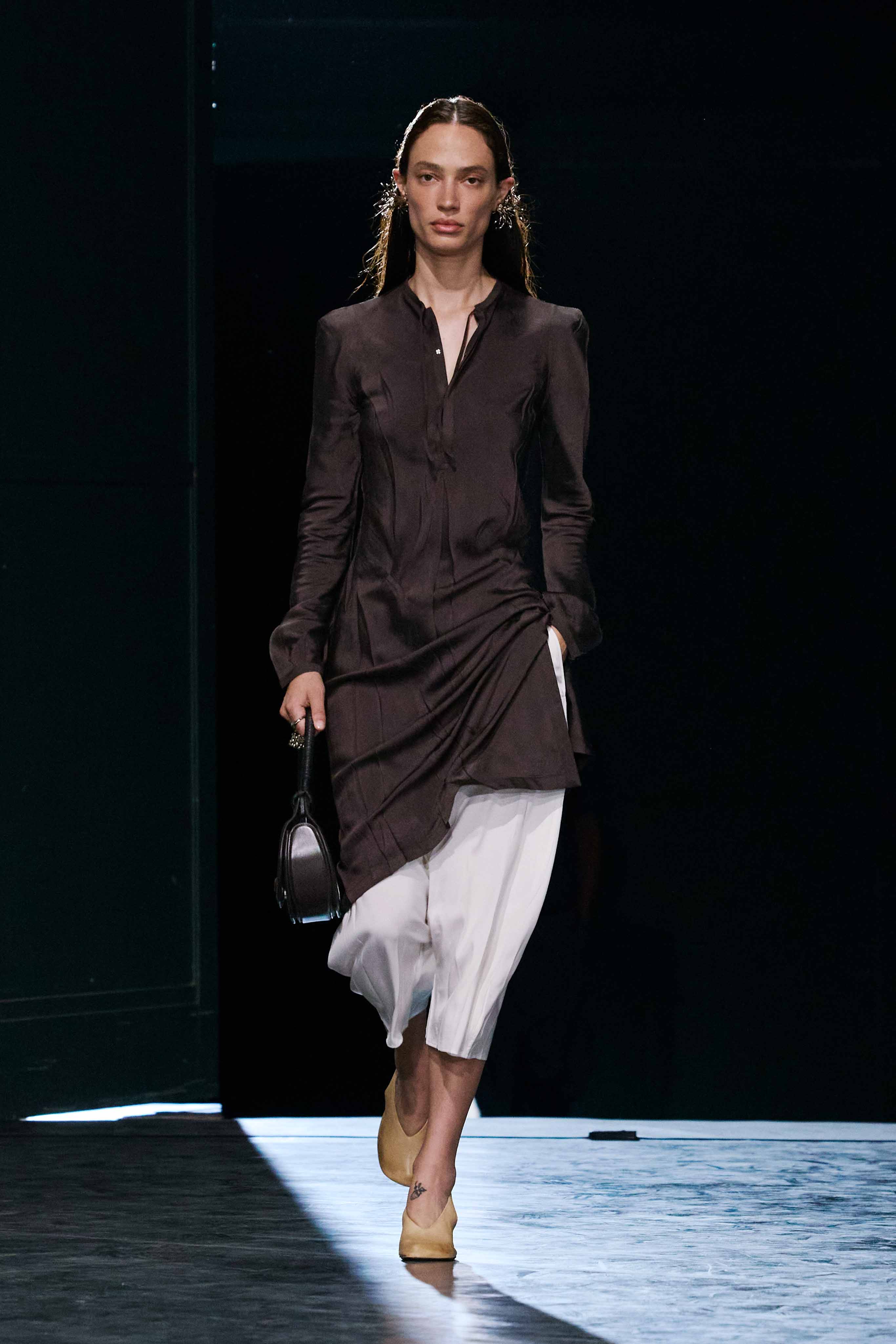 LEMAIRE_SS26_credit_Gregoire_Avenel_ECOM_LOOK_14 | LEMAIRE