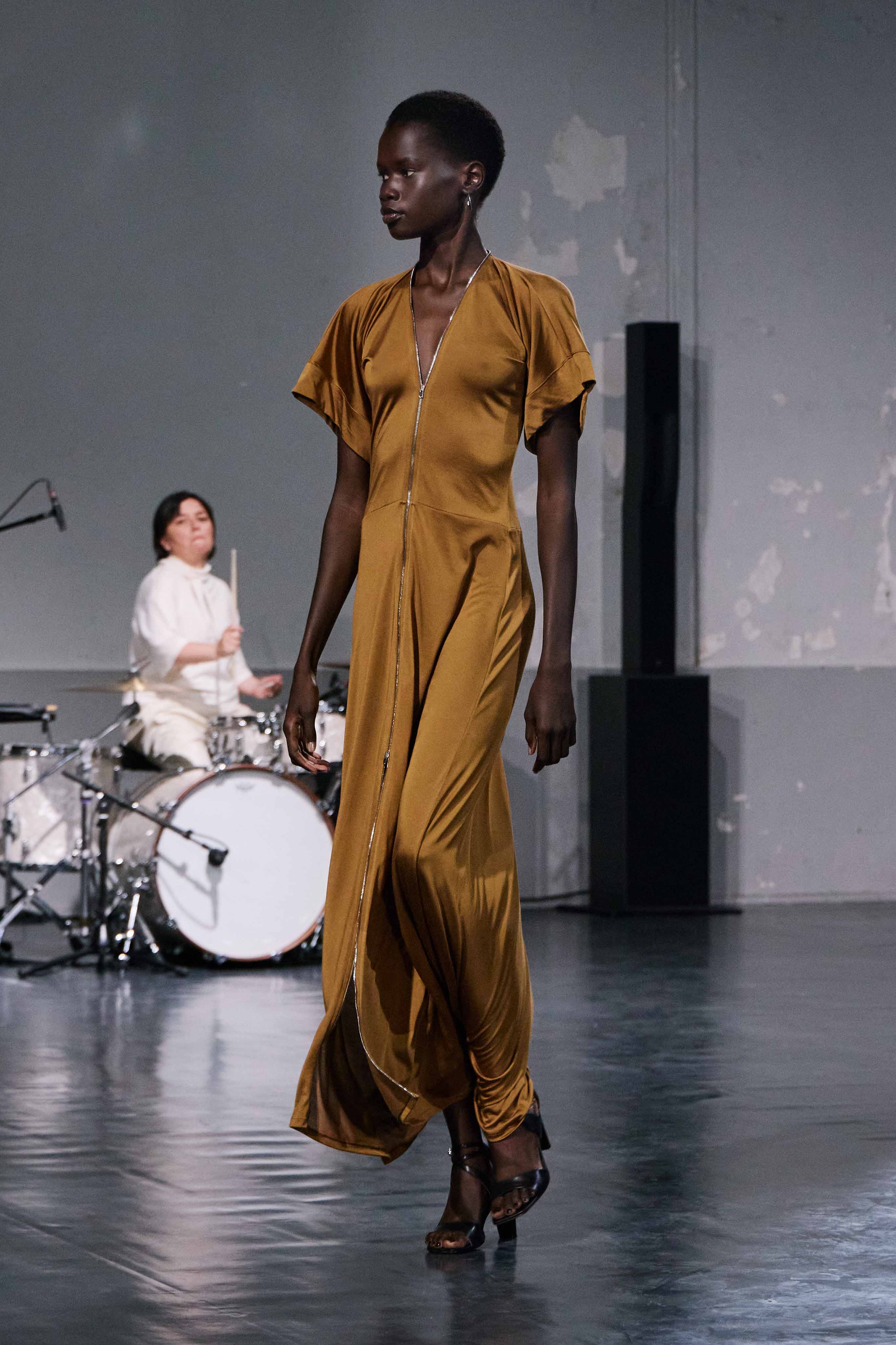 LEMAIRE_SS26_credit_Gregoire_Avenel_ECOM_LOOK_48 | LEMAIRE