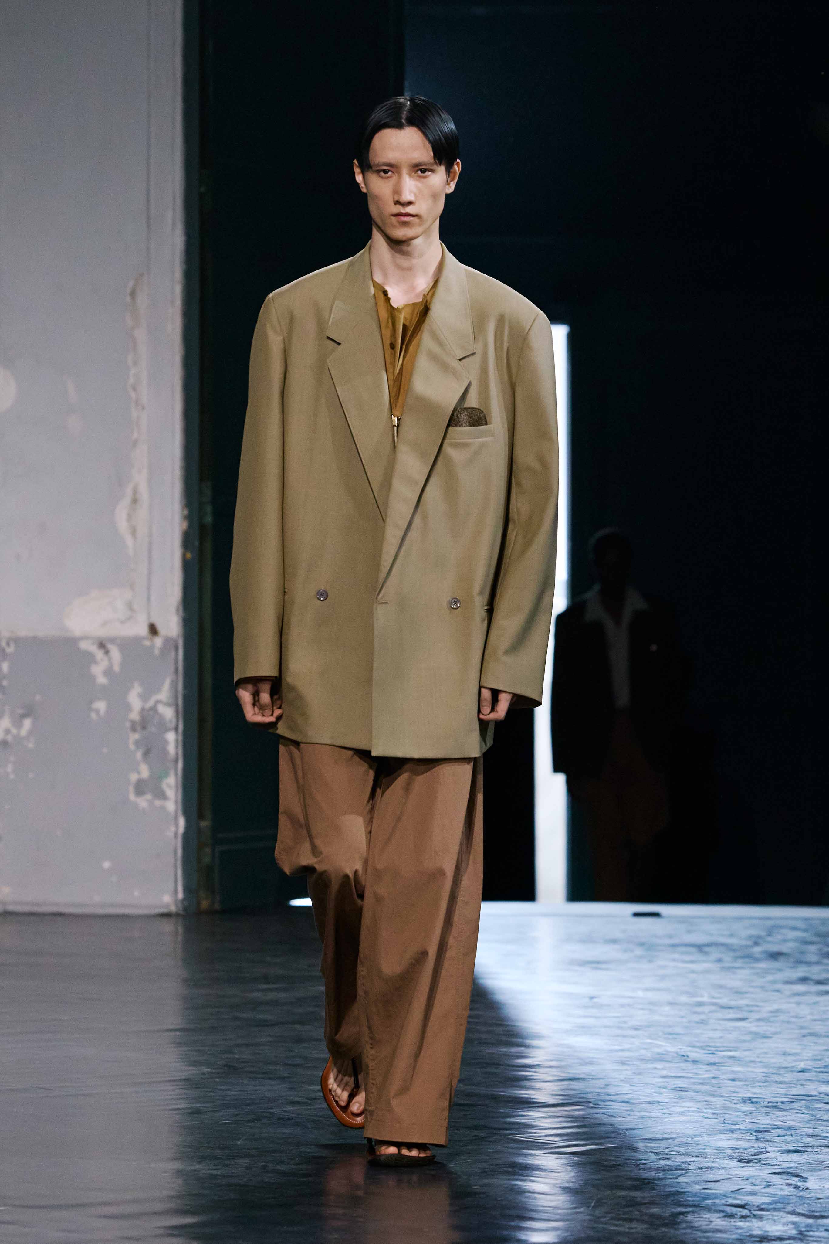 LEMAIRE_SS26_credit_Gregoire_Avenel_ECOM_LOOK_19 | LEMAIRE