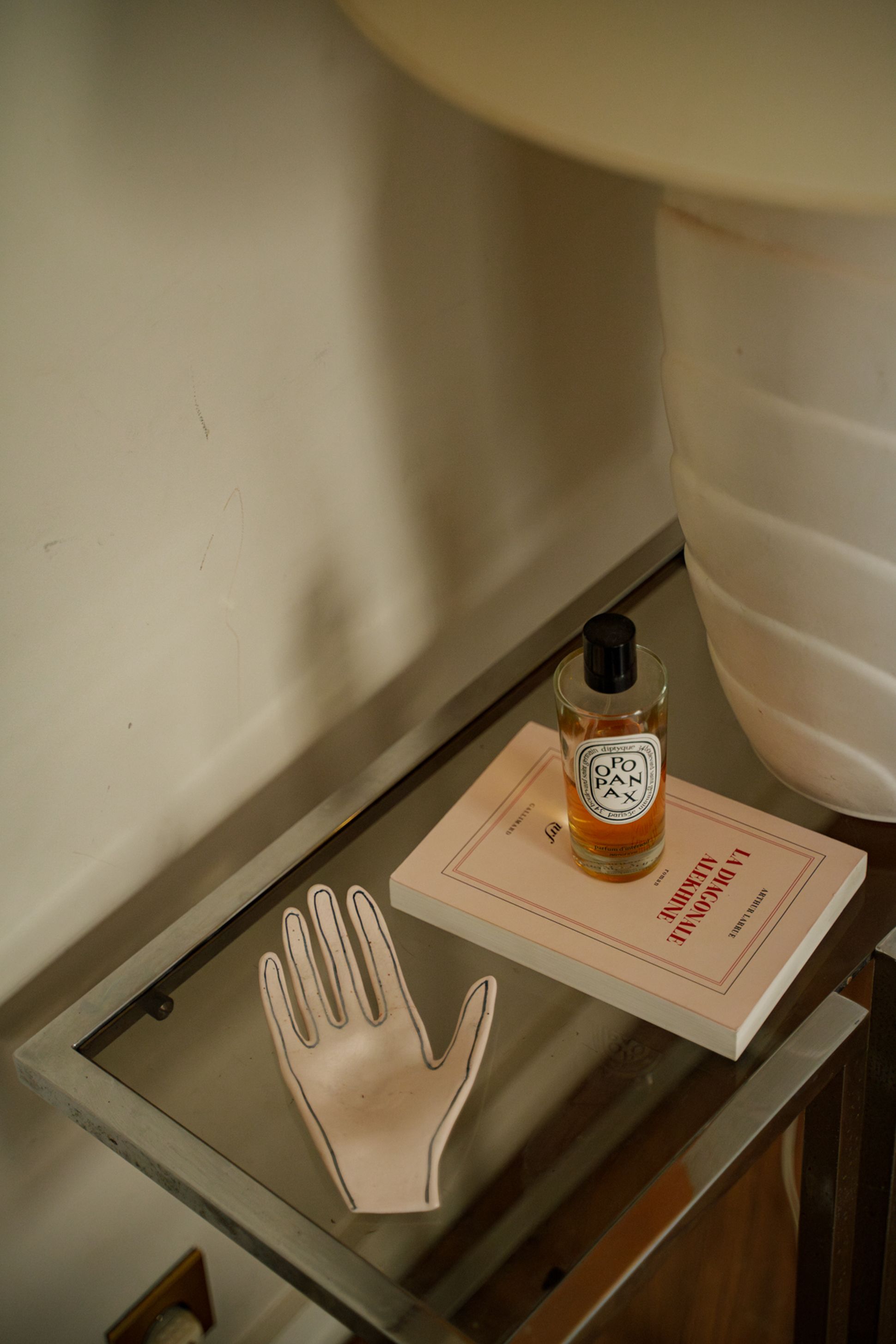 Alexandra Sprung chez elle en famille à Paris