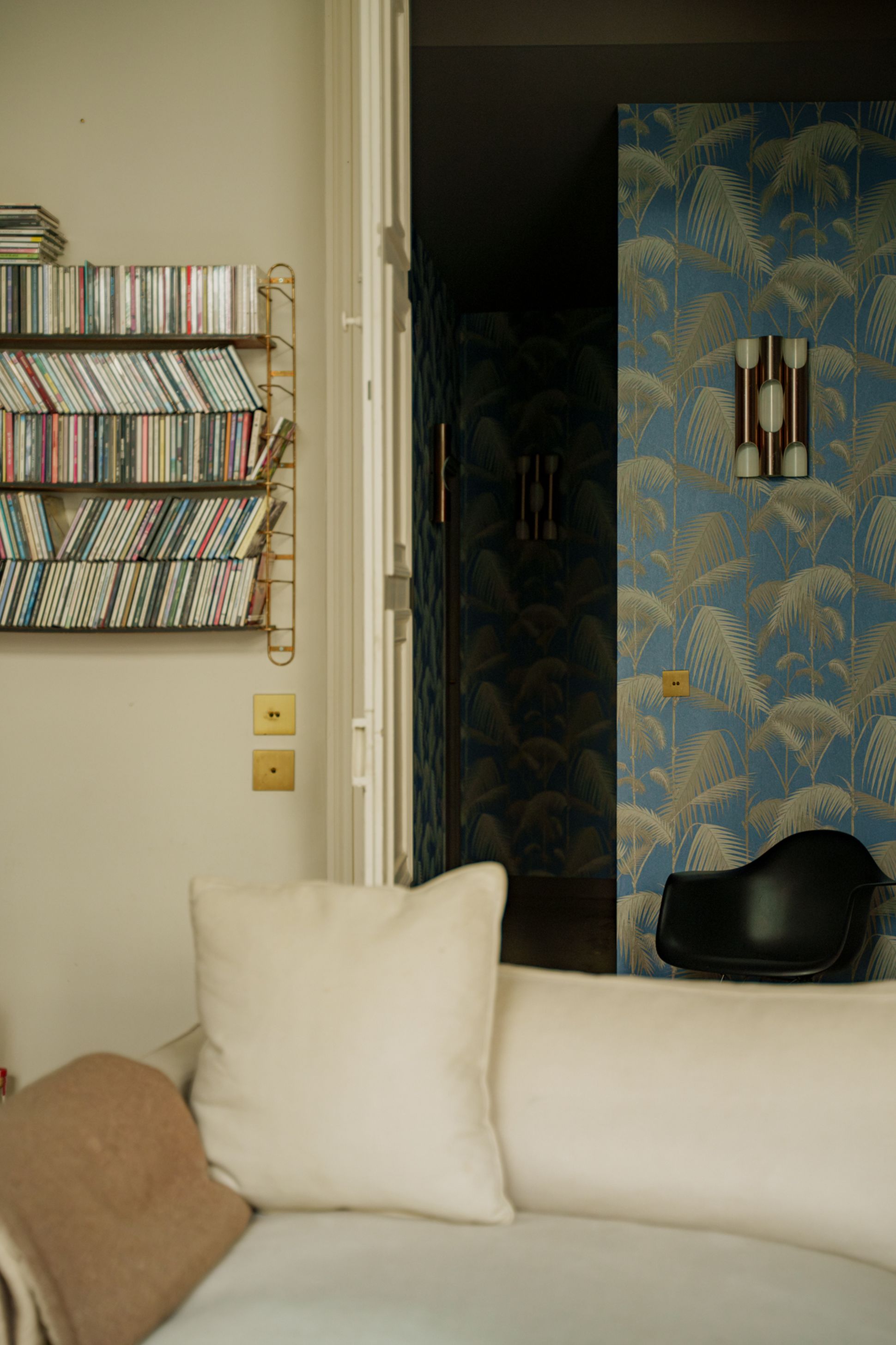 Alexandra Sprung chez elle en famille à Paris