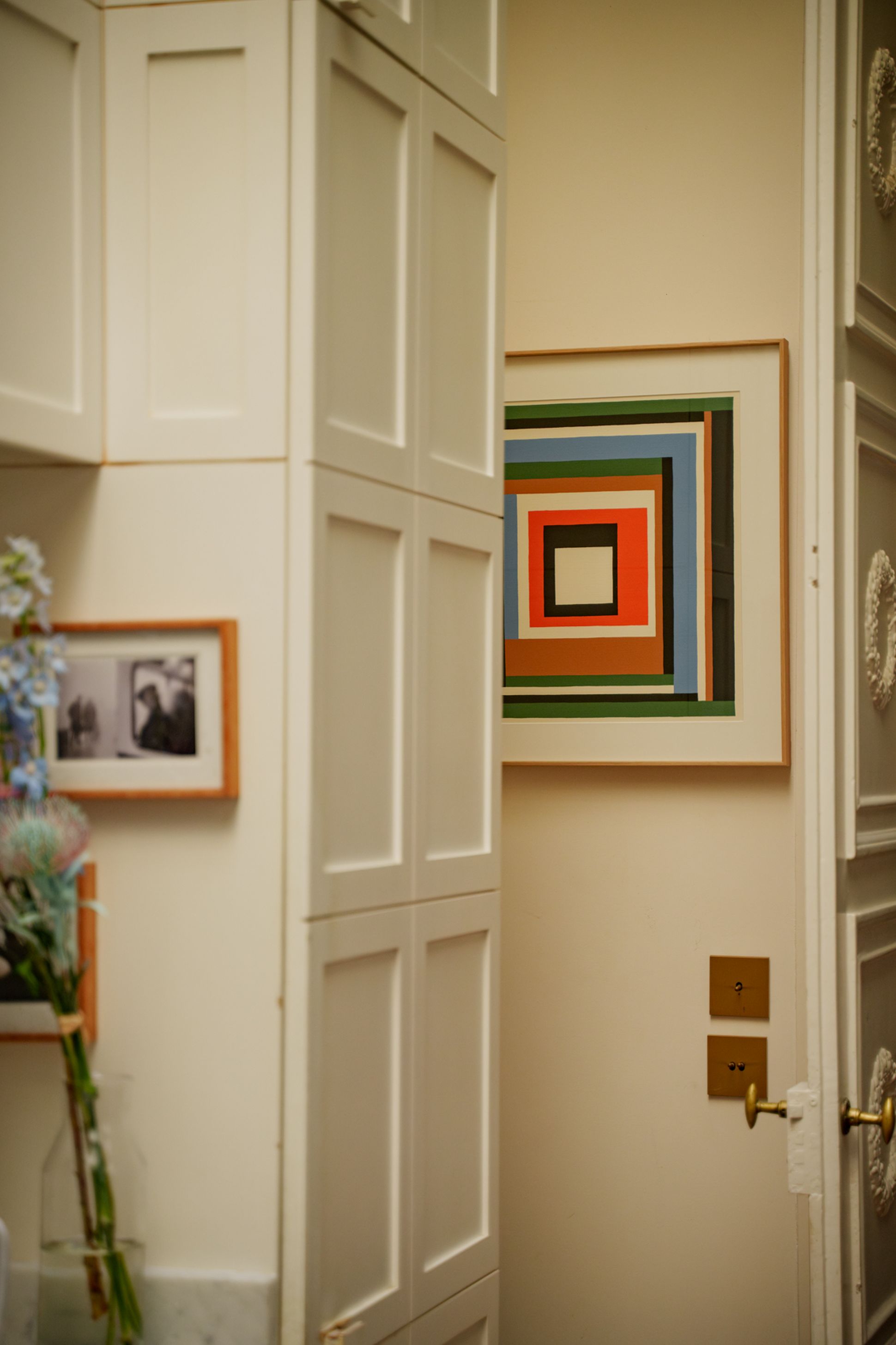 Alexandra Sprung chez elle en famille à Paris