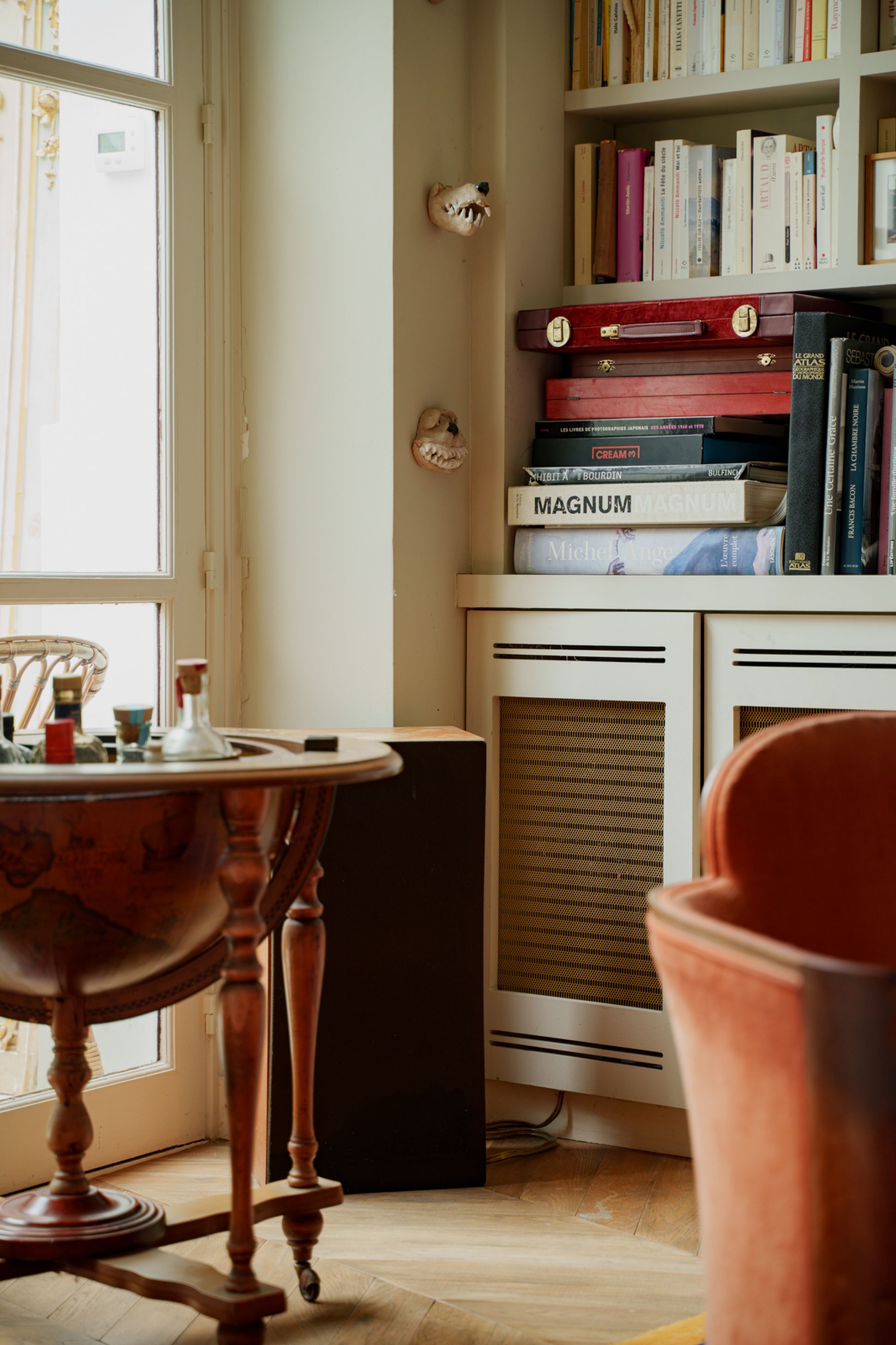 Alexandra Sprung chez elle en famille à Paris