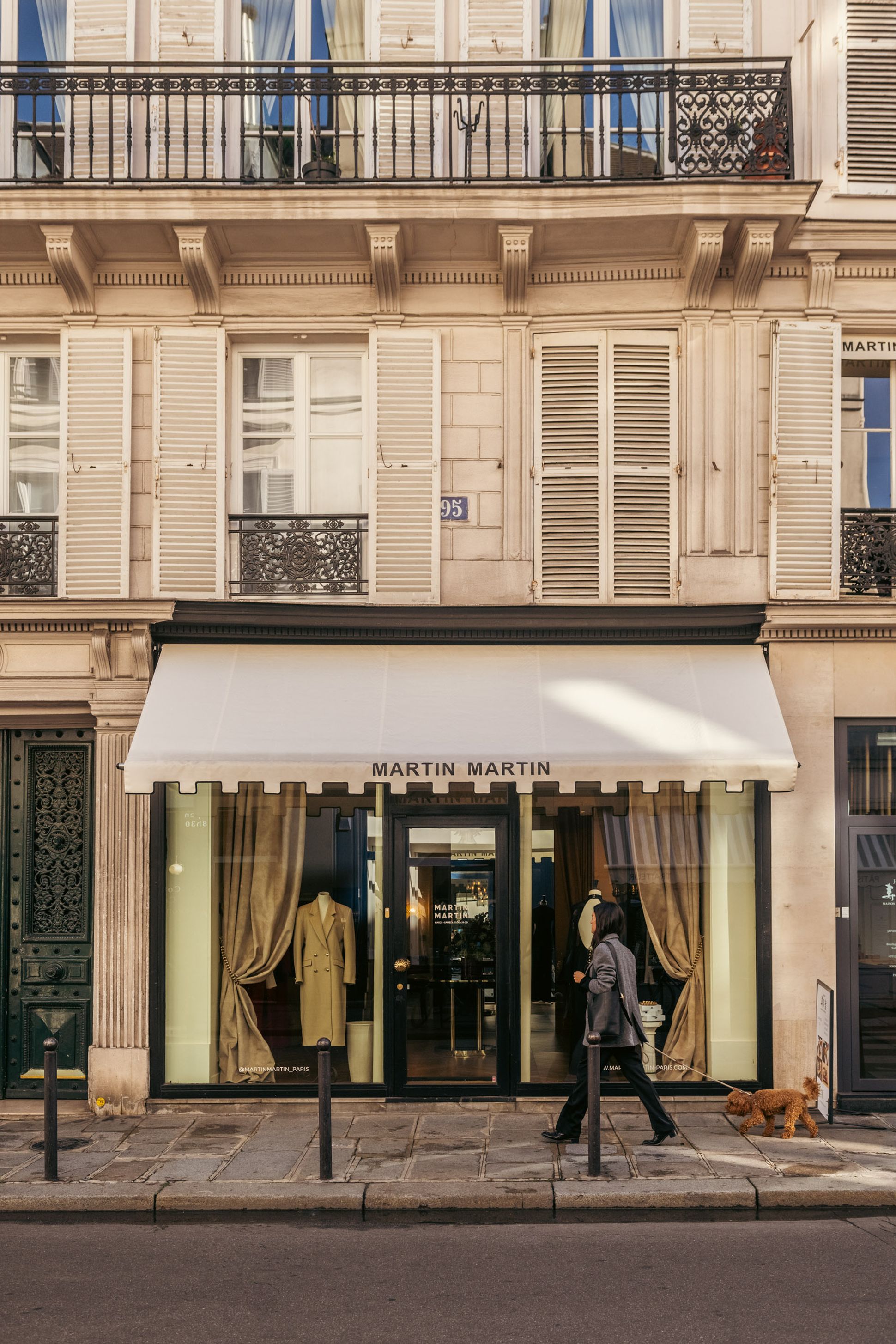 Capucine Martin dans sa boutique à Paris 6