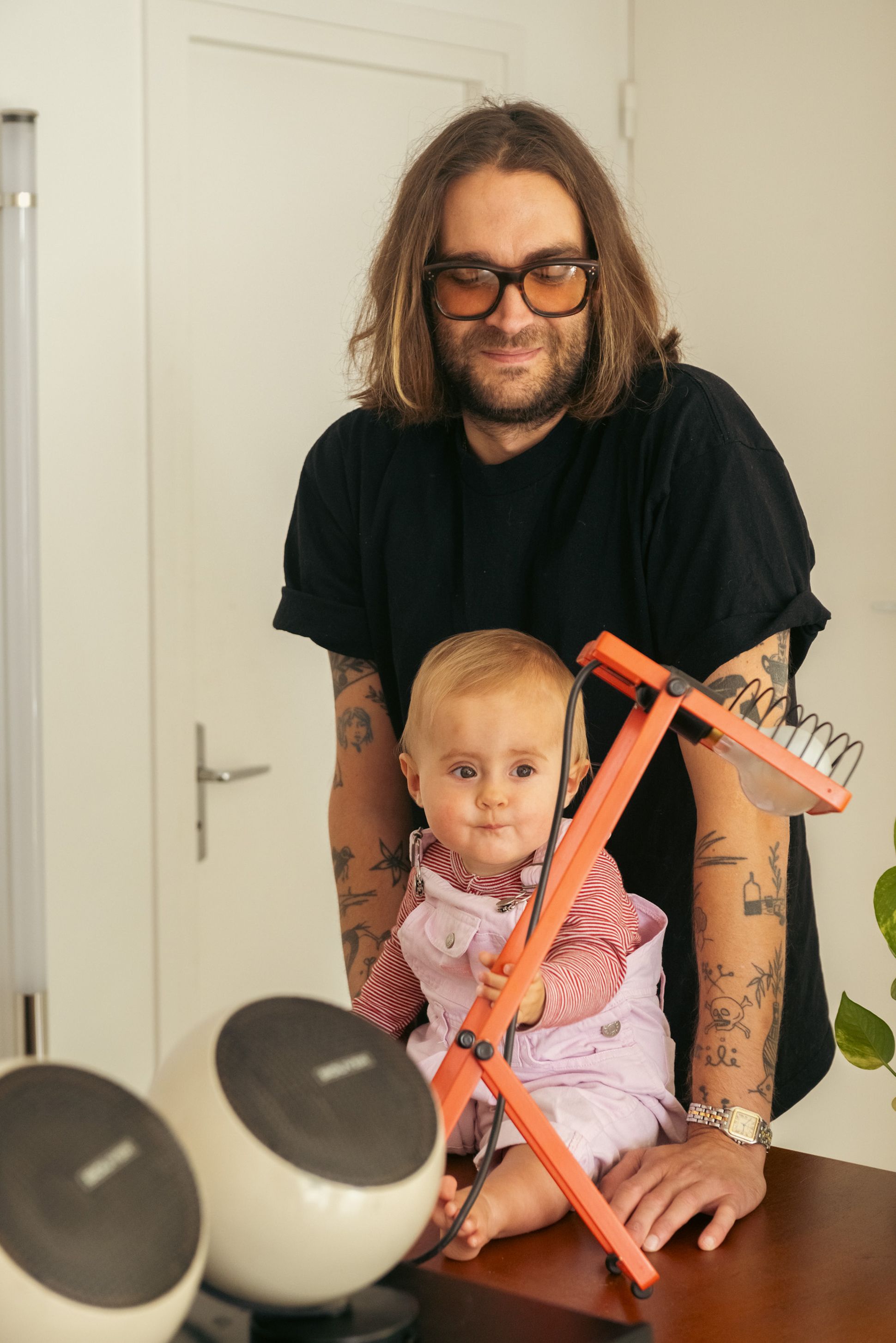 Camille Marchal et Anthony Salomon chez eux à Paris