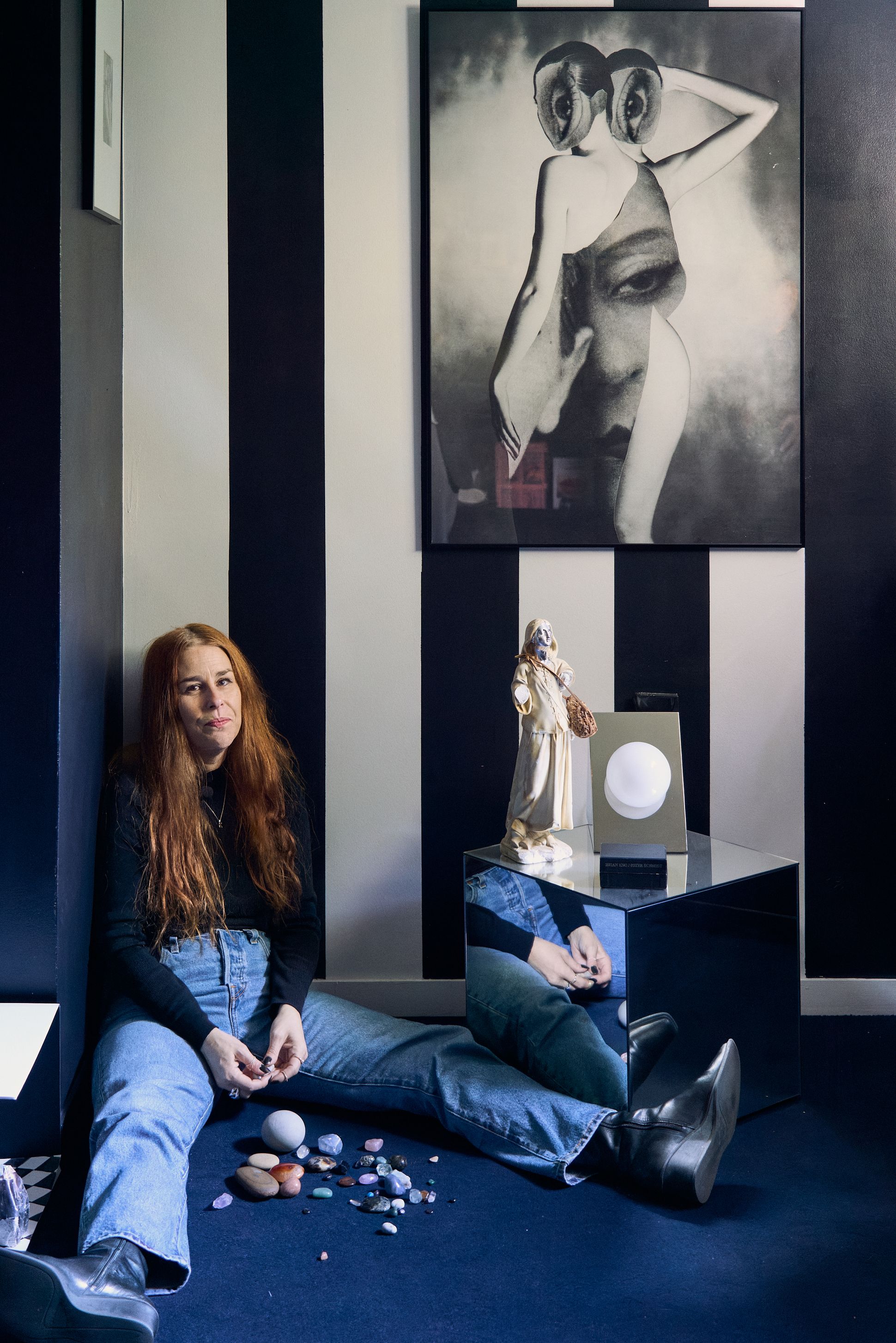 CHEZ LIA ROCHAS-PARIS 43