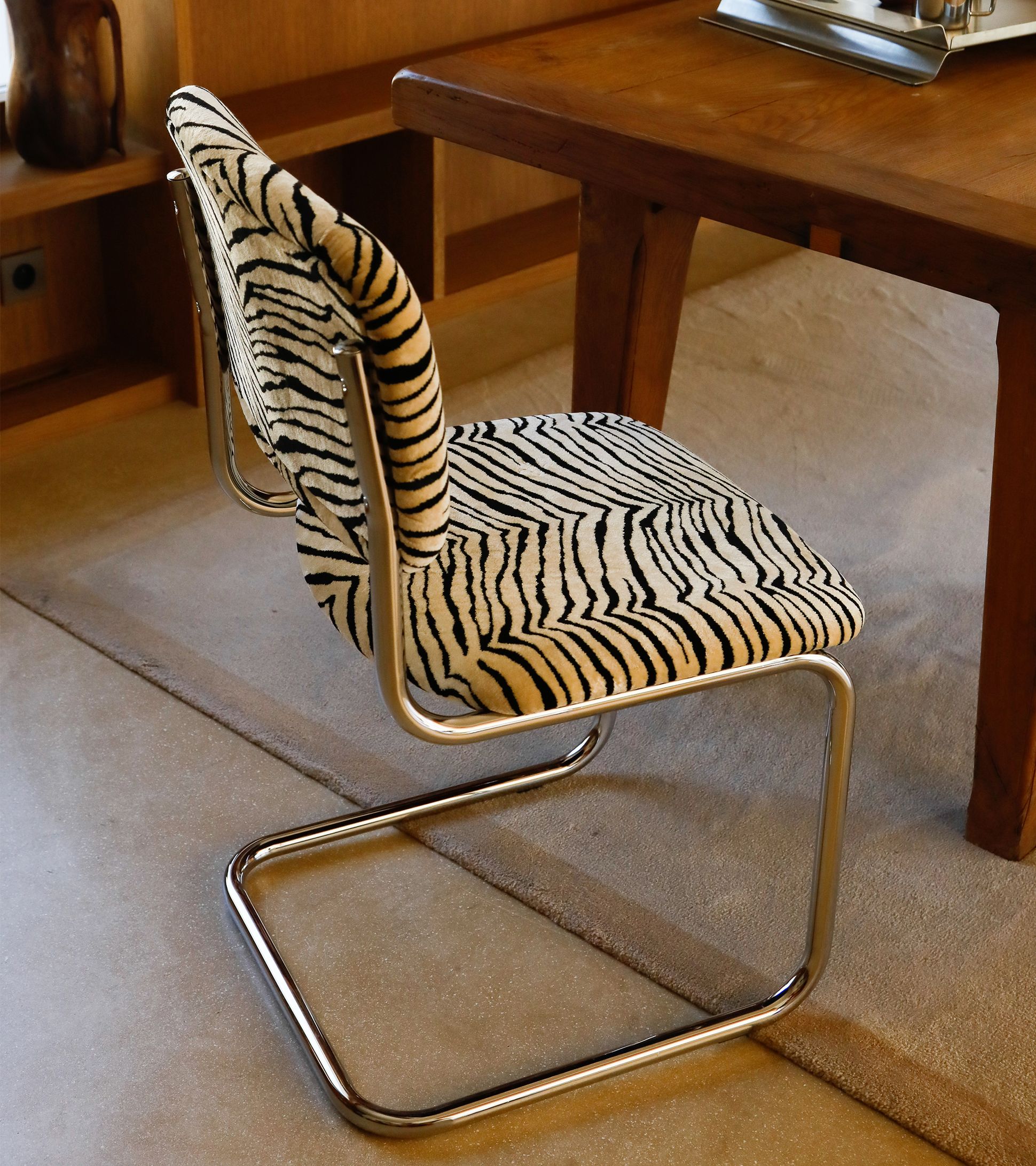 Chaise classica tigre