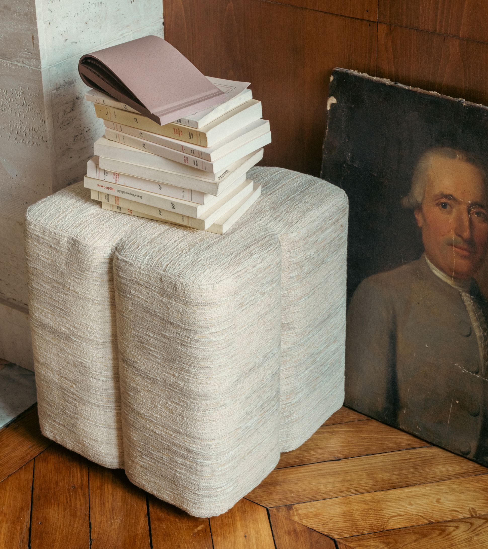 image_lifestyle_pouf_fiori_blanc_creme2