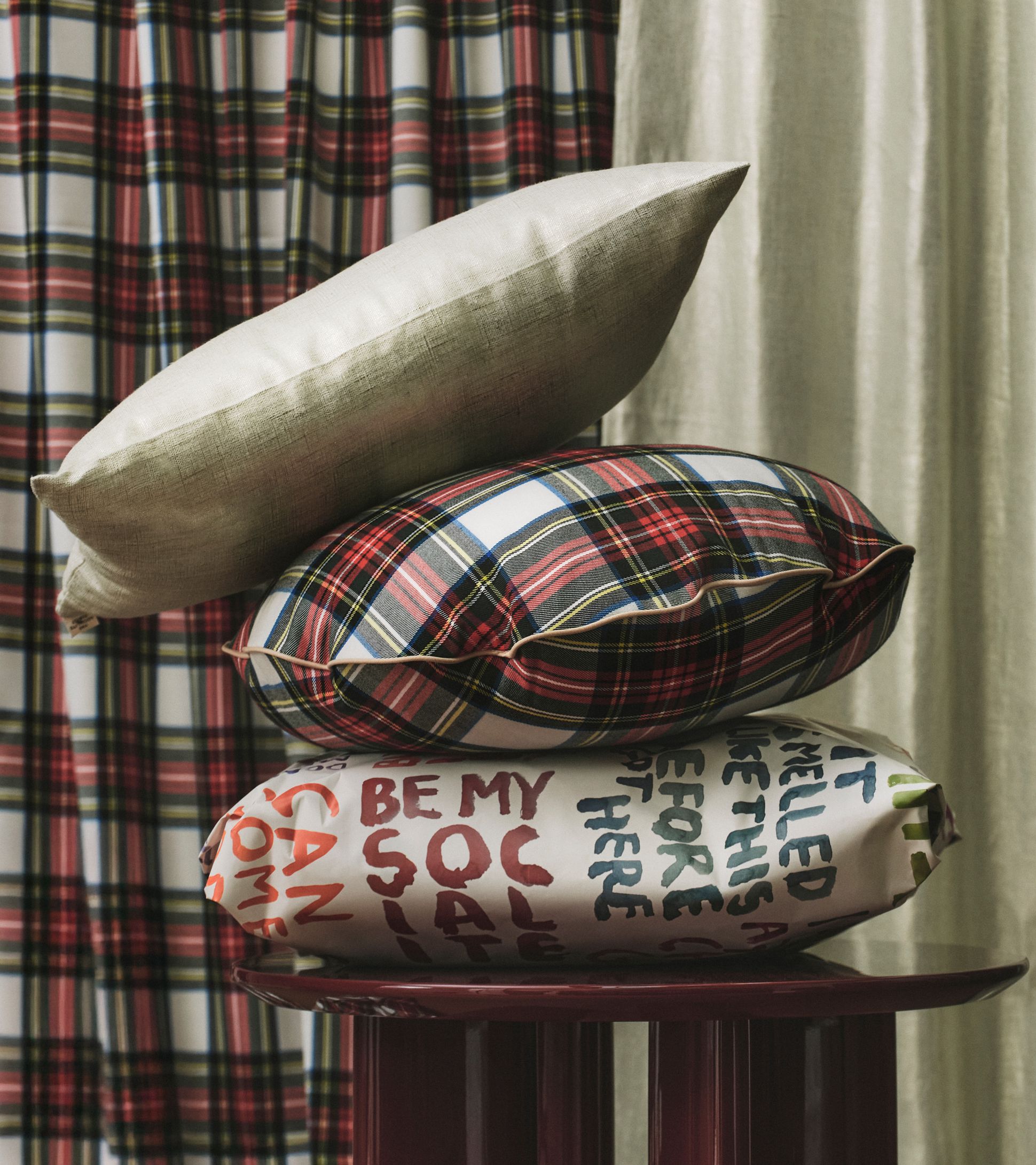 MESSY CHRISTMAS_LANCEMENT 2160x2430