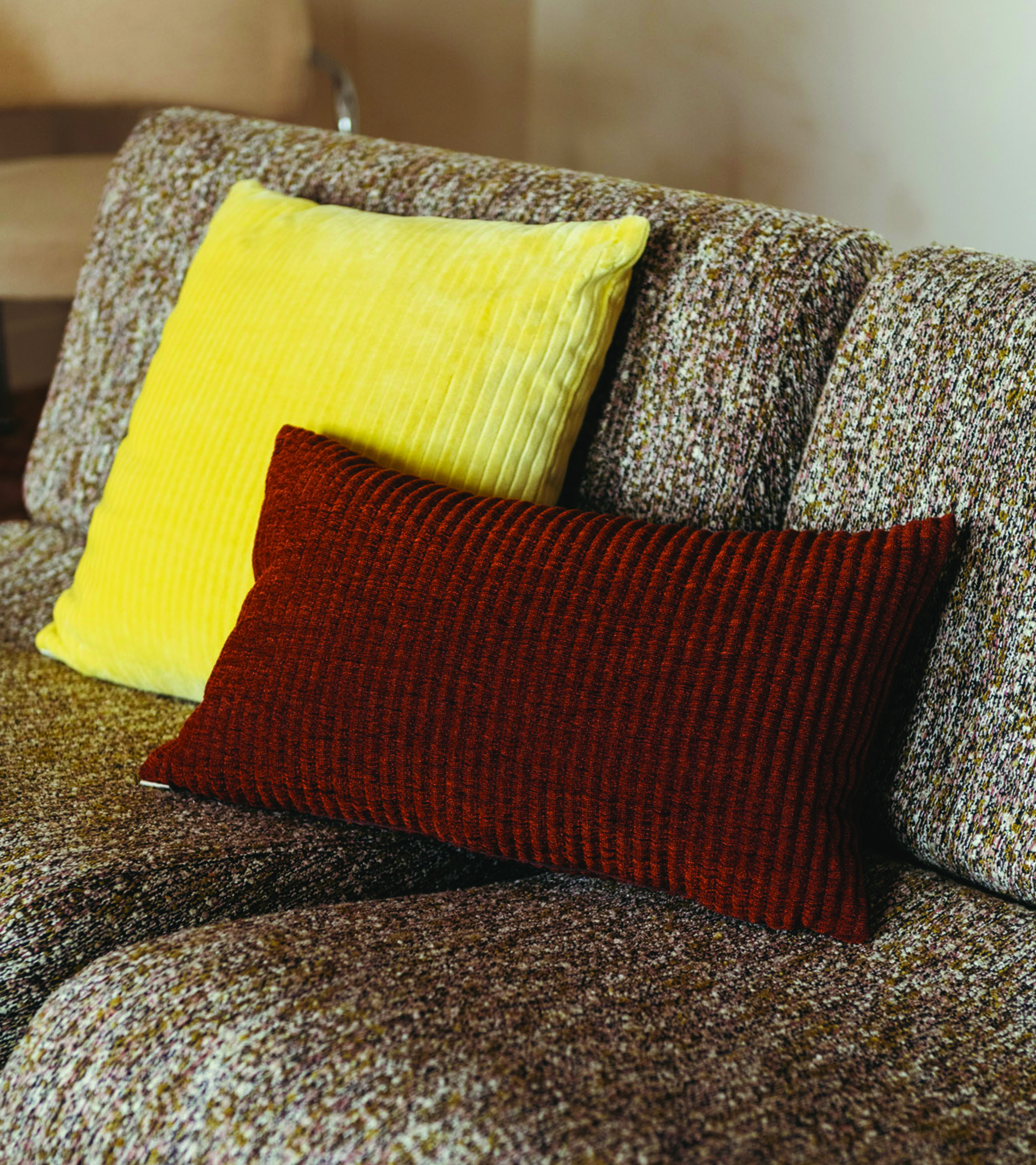 maid France cushion ドガ Imperial 90% Soft Goose Down Pillow - Dumas Paris