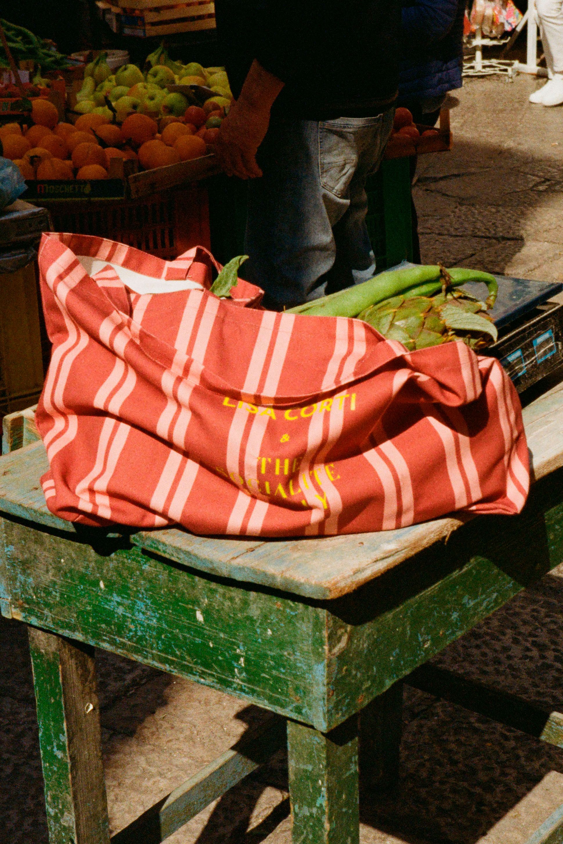 BLOC-TOTE-BAG-2