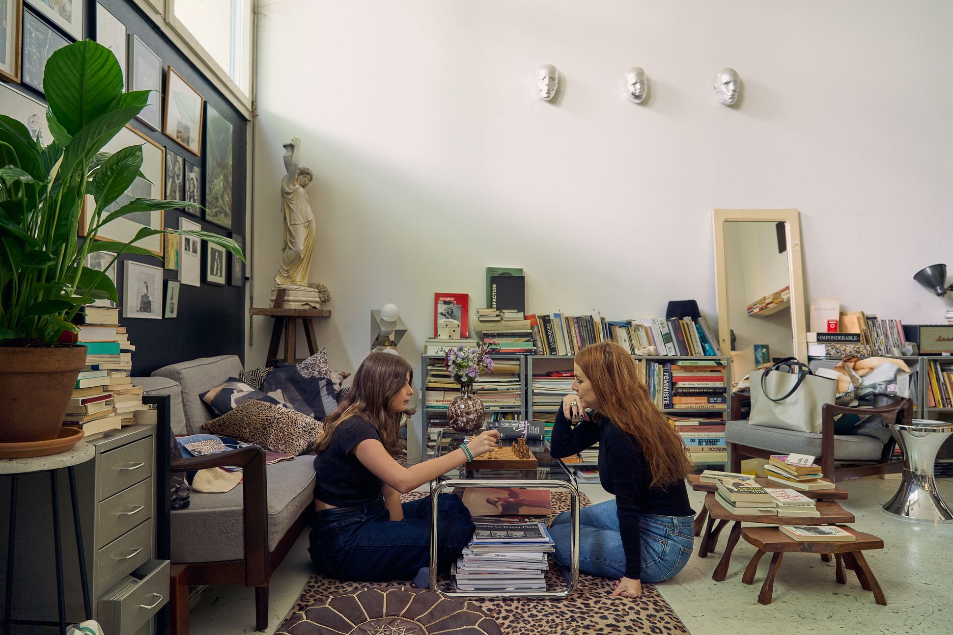 CHEZ LIA ROCHAS-PARIS 48