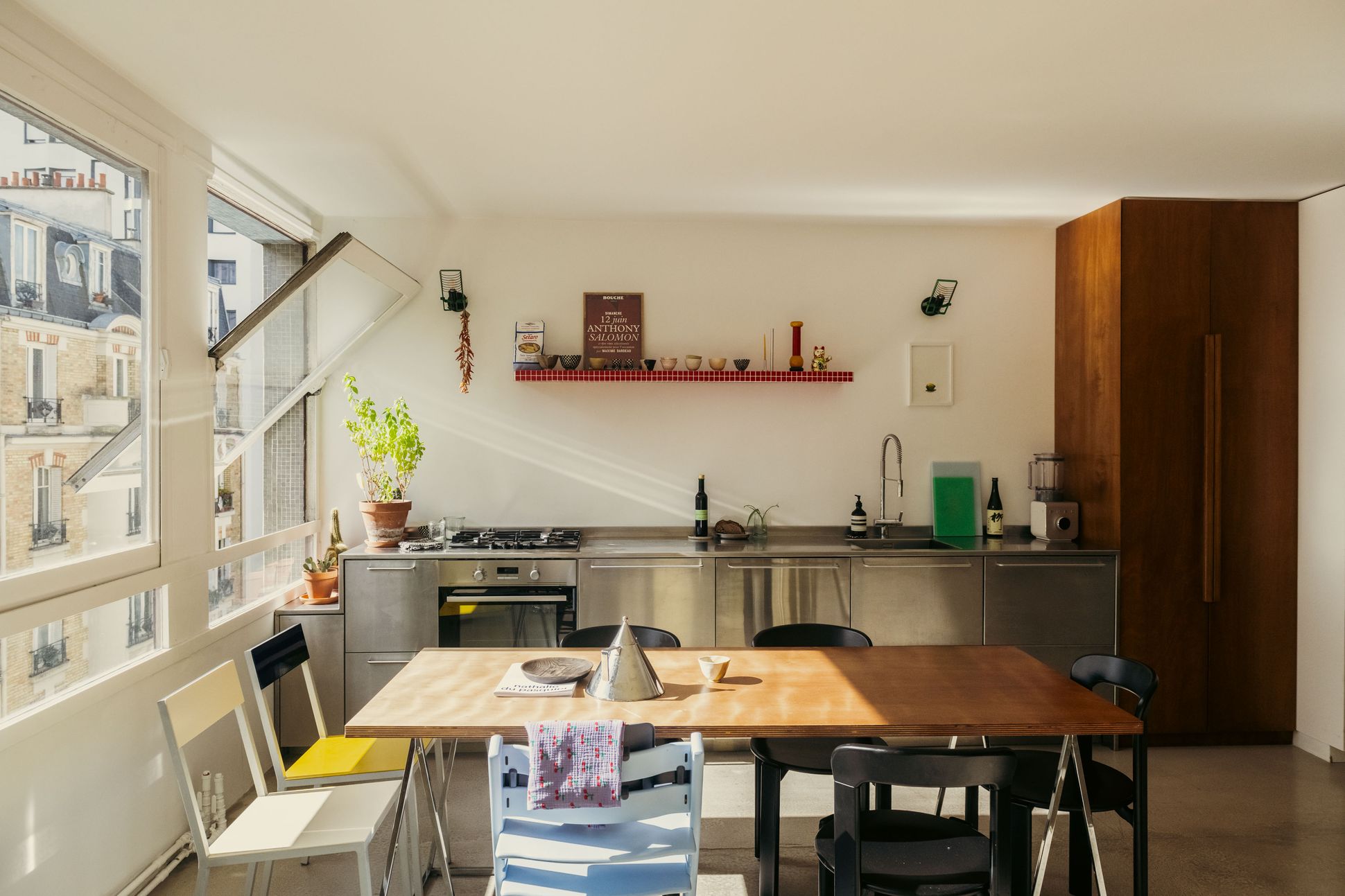 Camille Marchal et Anthony Salomon chez eux à Paris