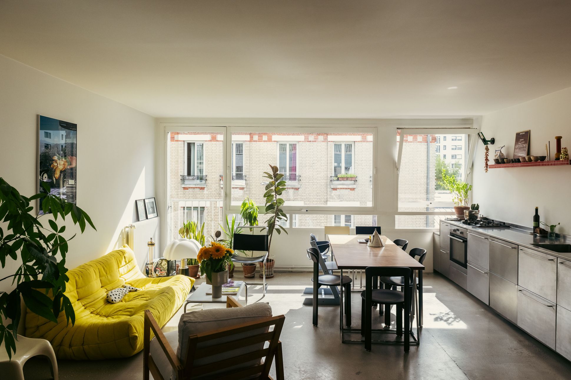 Camille Marchal et Anthony Salomon chez eux à Paris