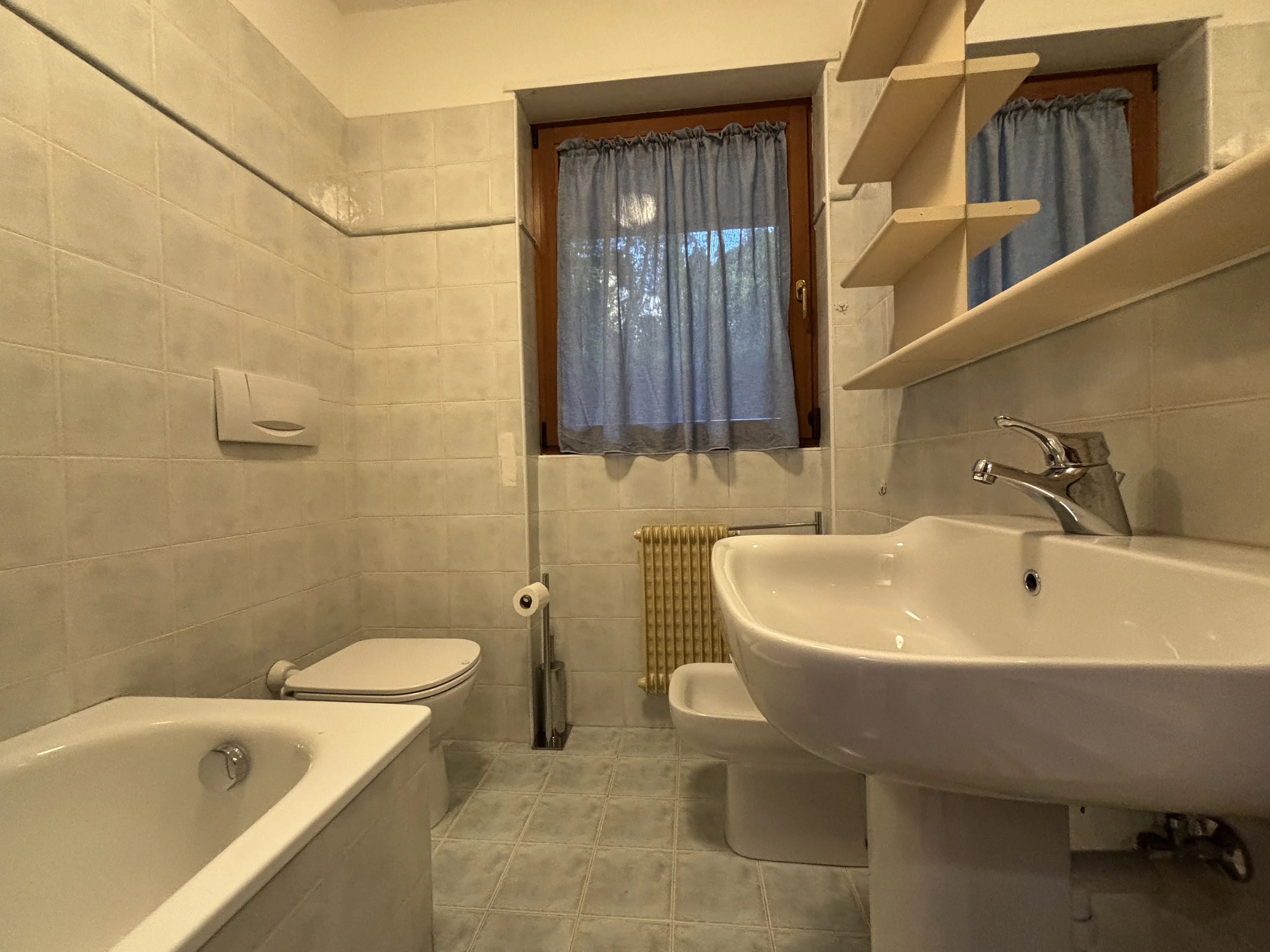 Appartamento arredato con due camere e doppio giardino privato in affitto a Povo - immagine 10