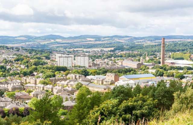 View of dundee from the hills