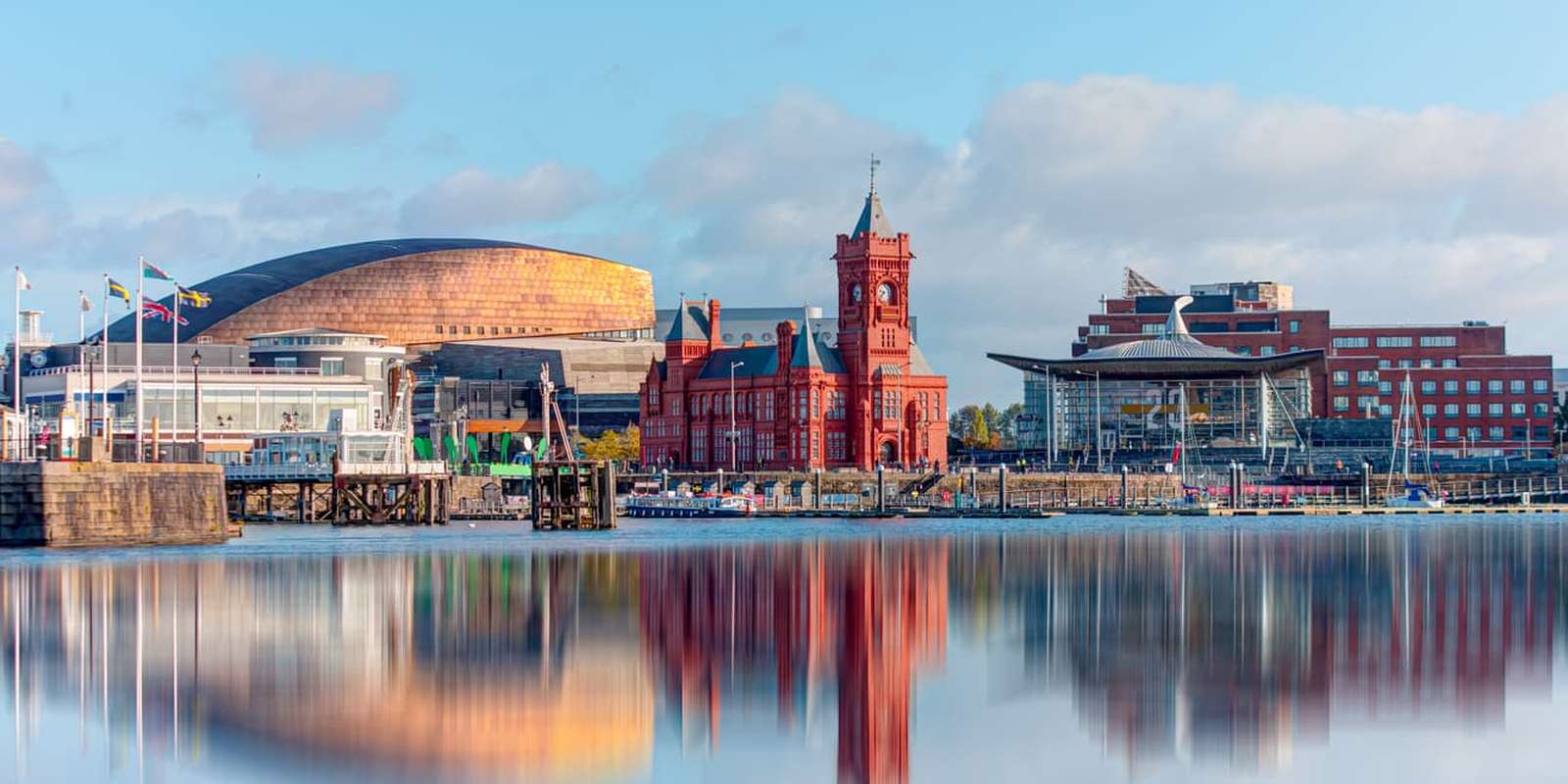Cardiff city next to water