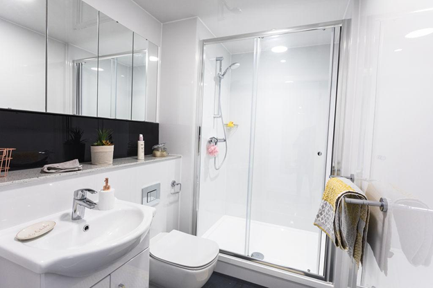 bathroom for cardiff university accomodation