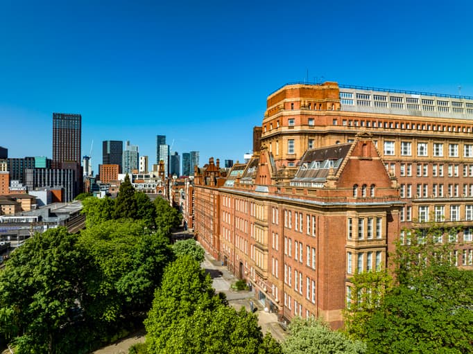 Victorian and Modern Architecture in Manchester city