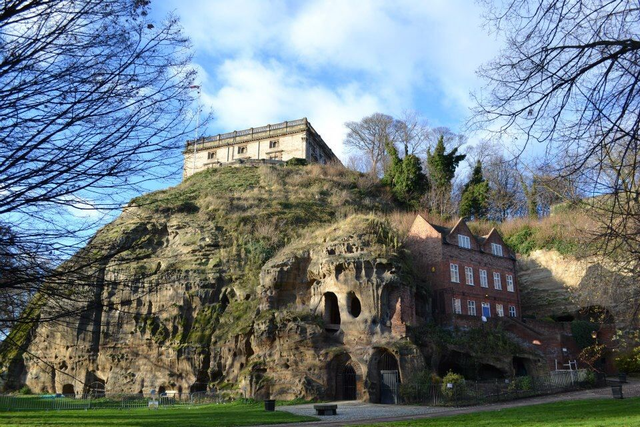 nottingham-building-on-cliff