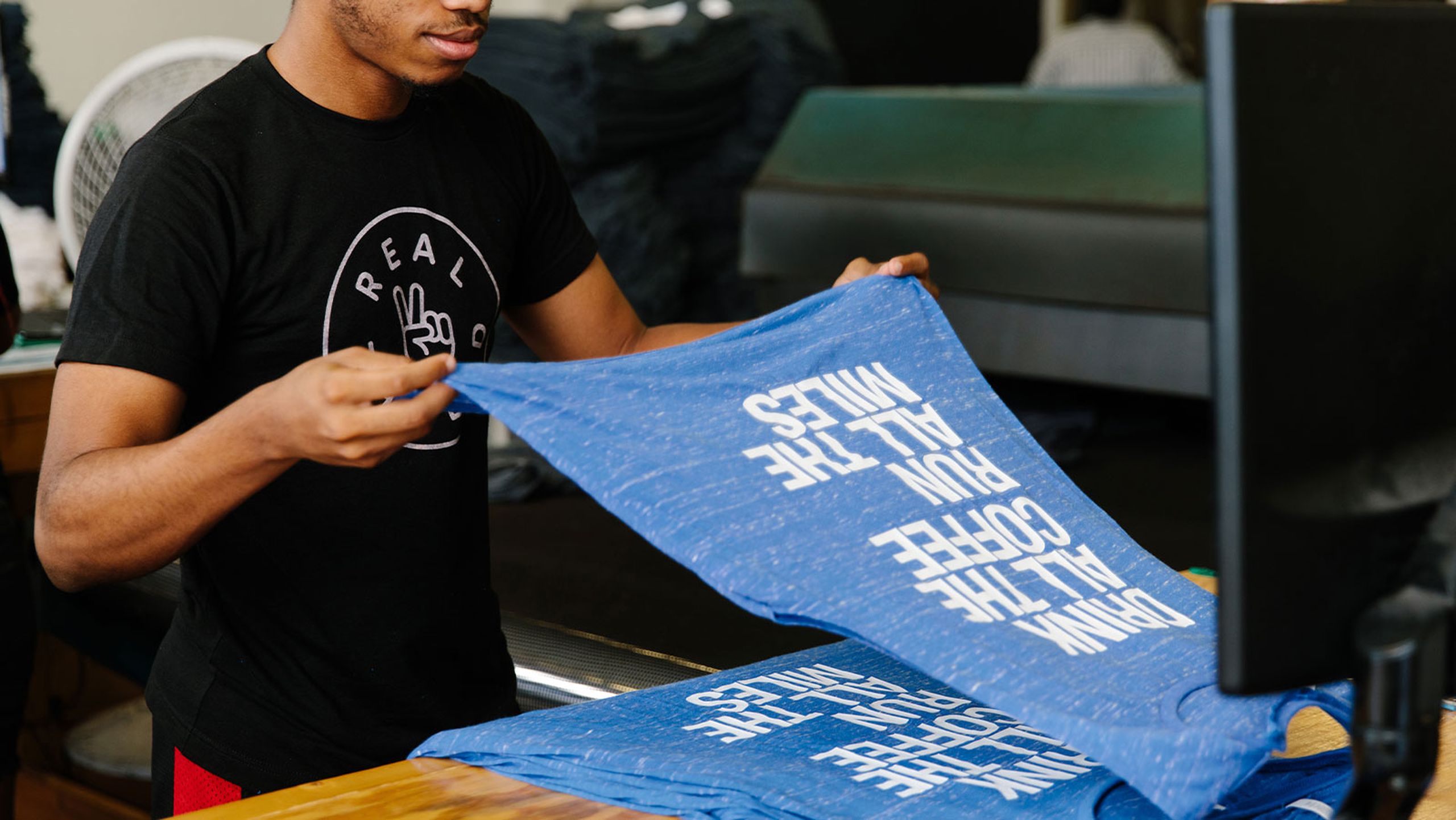 Best Custom T-Shirt Printing Companies For Your Clothing Brand